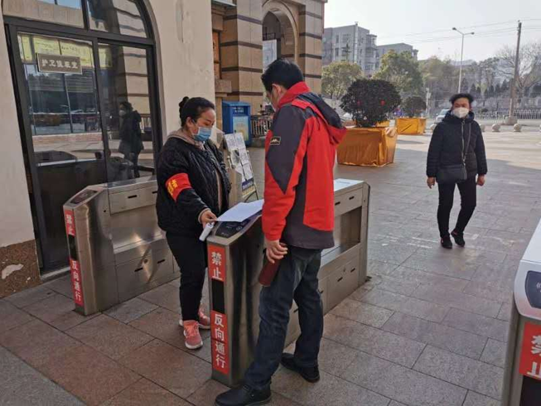 龚书贤_副本.jpg 龚书贤_副本.jpg